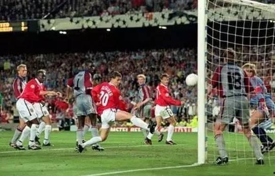 曼联vs拜仁爆料最新消息,最新爆料揭秘战局走向！”